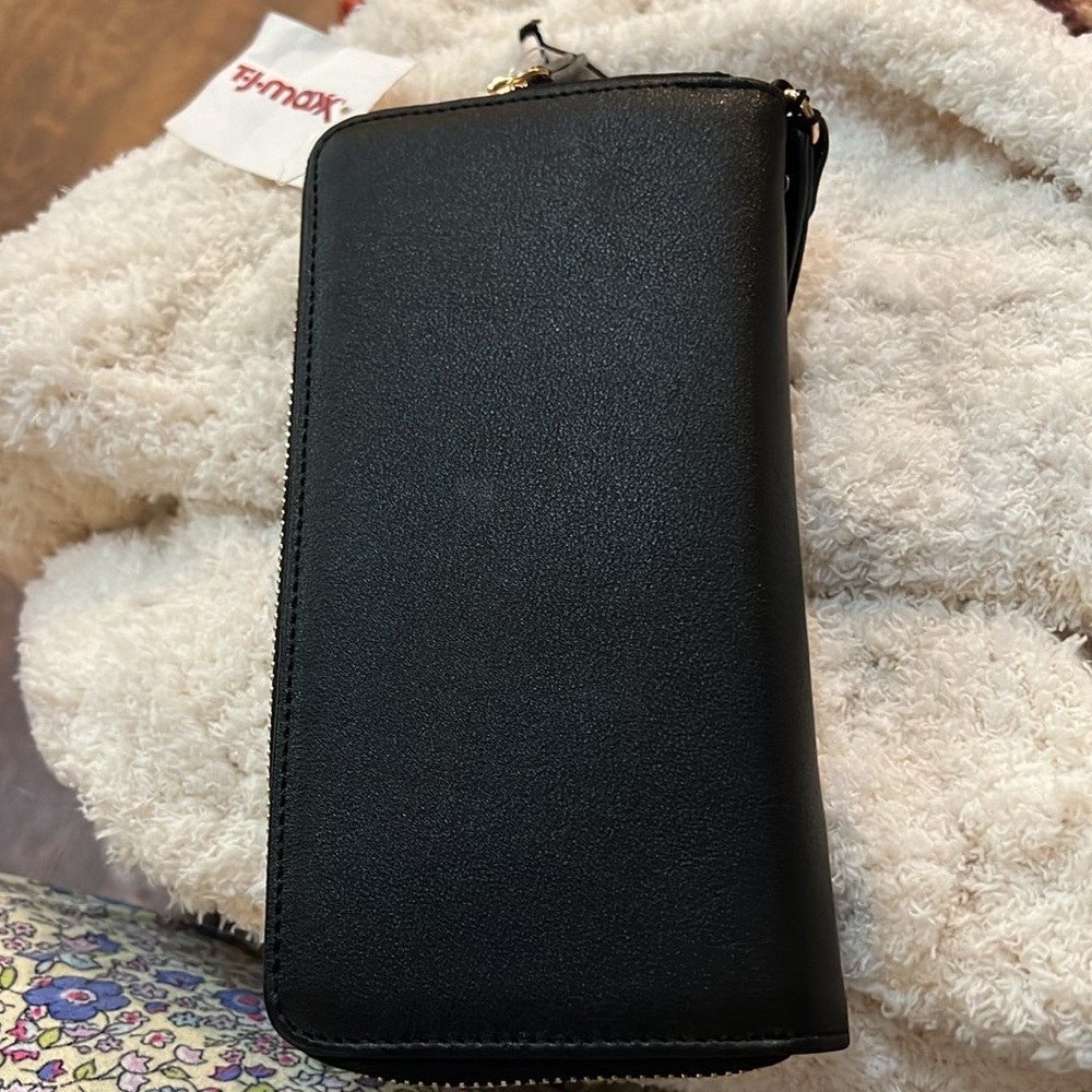 New Wallet - Picture 2 of 3